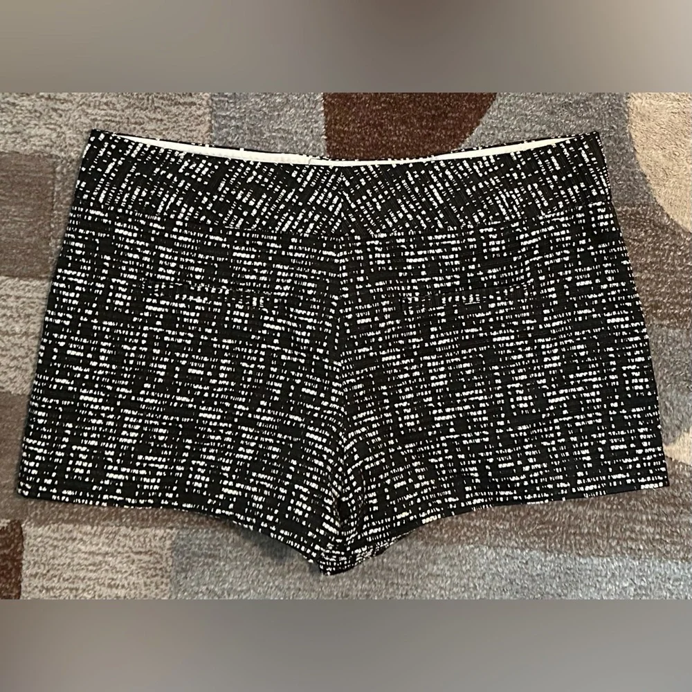 Alice + Olivia Employed Cady Mid-Rise Mini Shorts in Black/White Digital